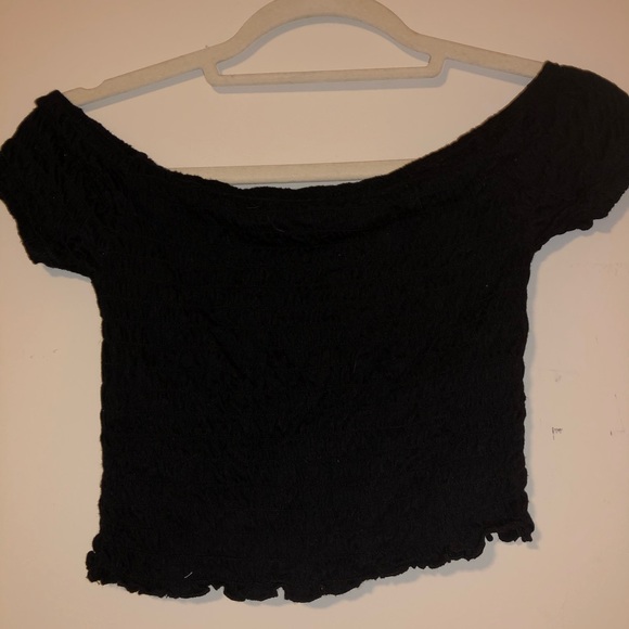 Off the shoulder stretchy top! - Picture 2 of 3